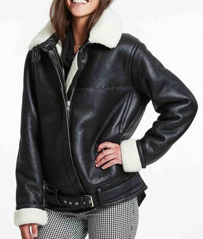womens-biker-style-black-shearling-jacket-with-fur-collar