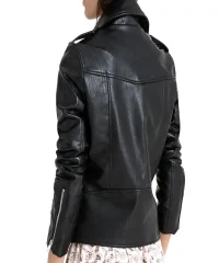 women-roadie-black-leather-jacket